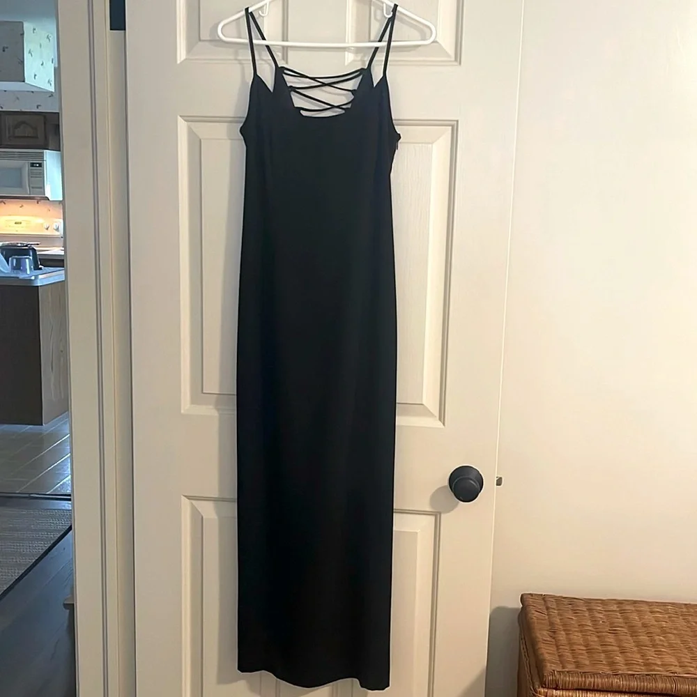 N/A spaghetti straps